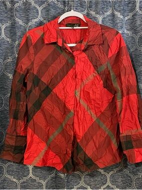 Liv by Habitat Clothing Wrinkled Red Plaid Button-Front Shirt